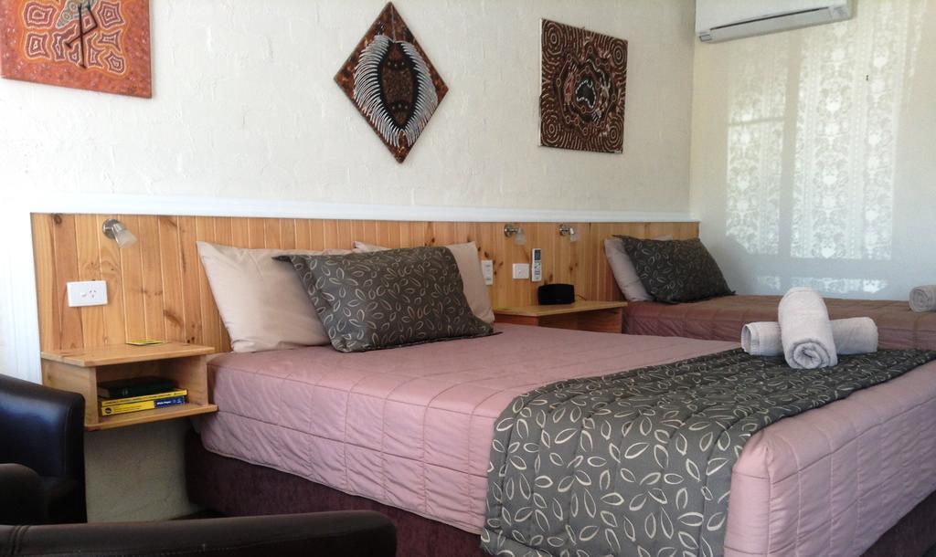 Winchester Motel Moree Room photo